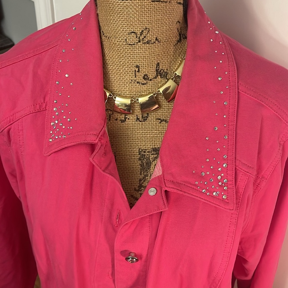 Jacket - Picture 2 of 8